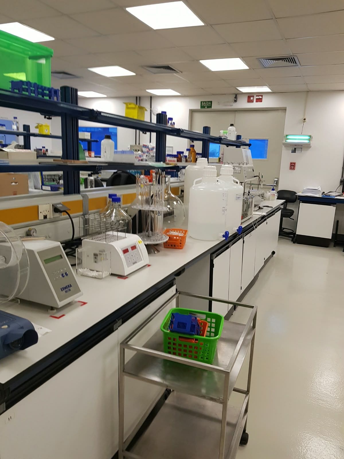 Laboratório entregue pela EMR